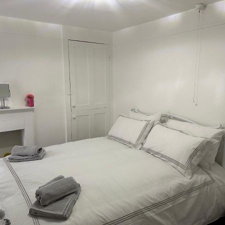Cottage, 10 Mins Train / River Burnham-on-Crouch Extérieur photo