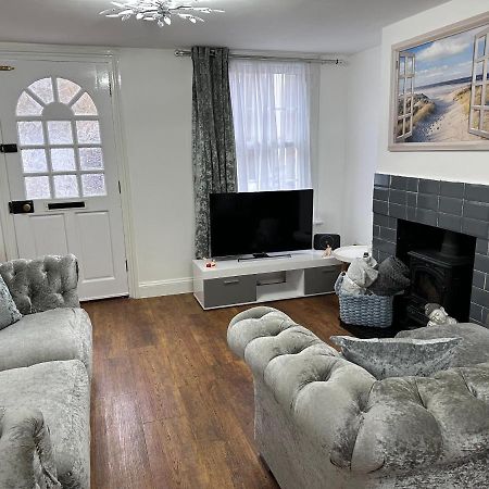 Cottage, 10 Mins Train / River Burnham-on-Crouch Extérieur photo