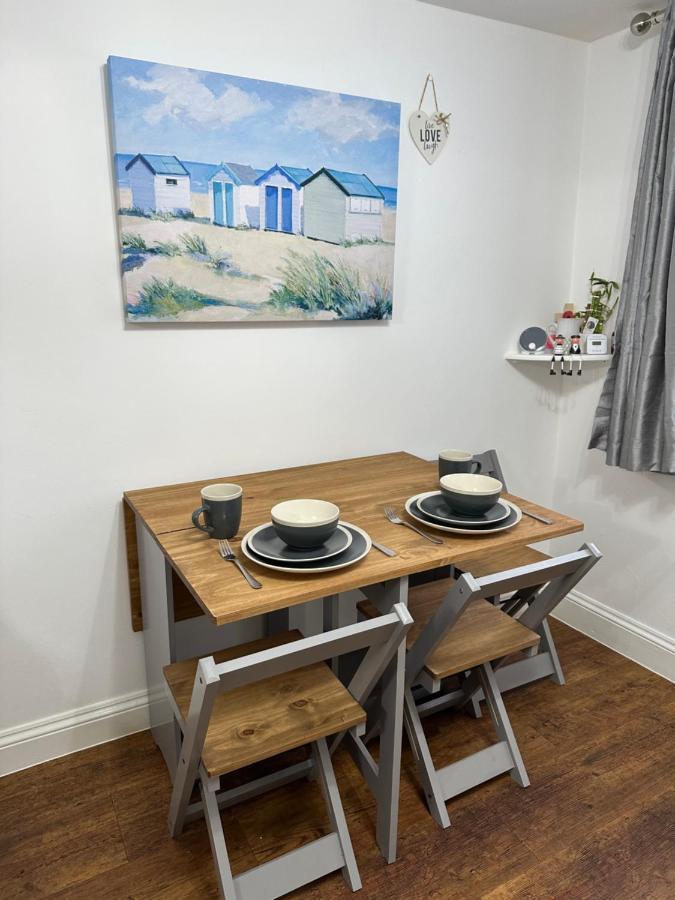 Cottage, 10 Mins Train / River Burnham-on-Crouch Extérieur photo