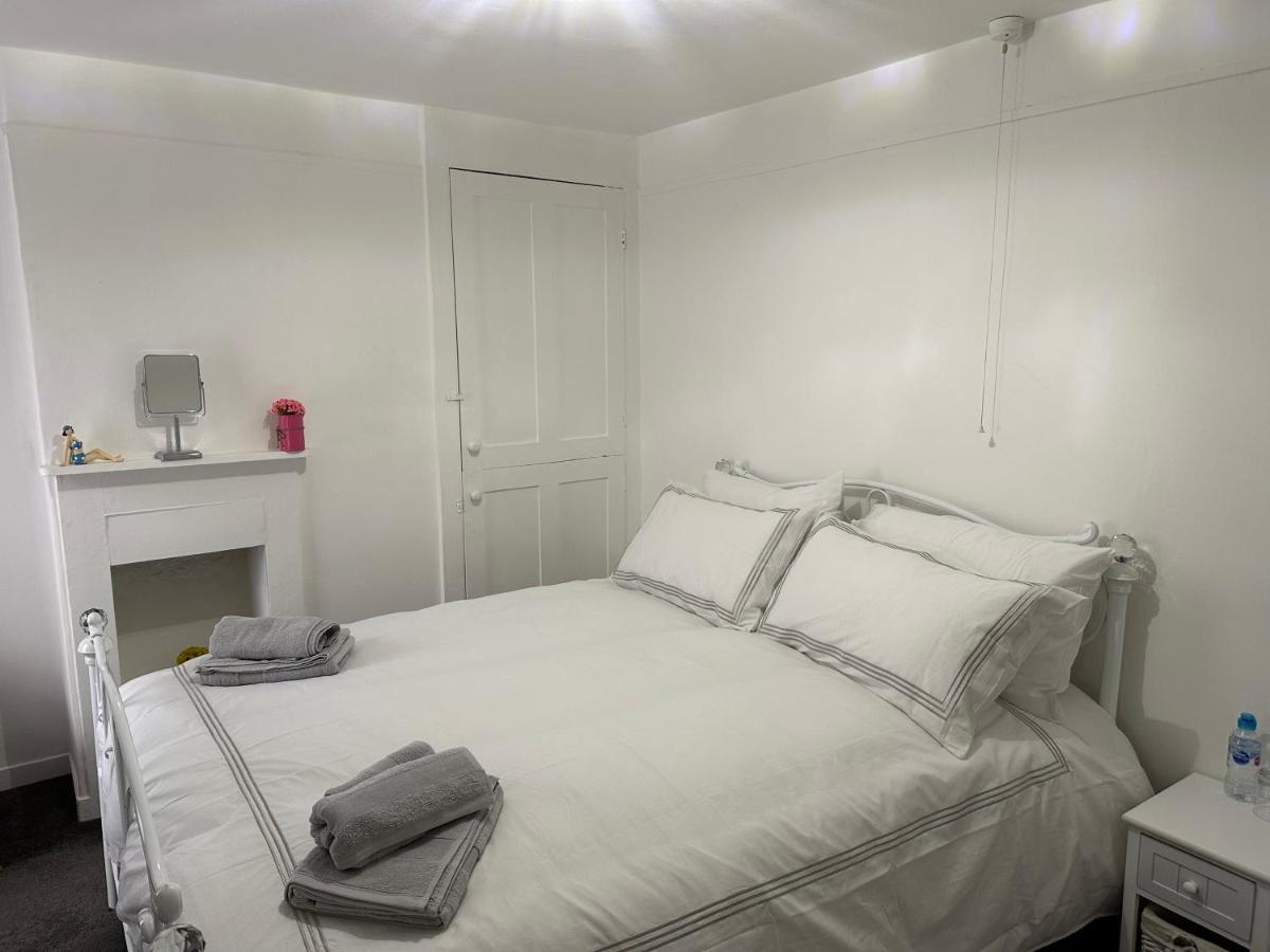 Cottage, 10 Mins Train / River Burnham-on-Crouch Extérieur photo