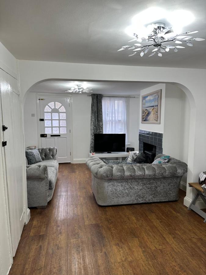 Cottage, 10 Mins Train / River Burnham-on-Crouch Extérieur photo