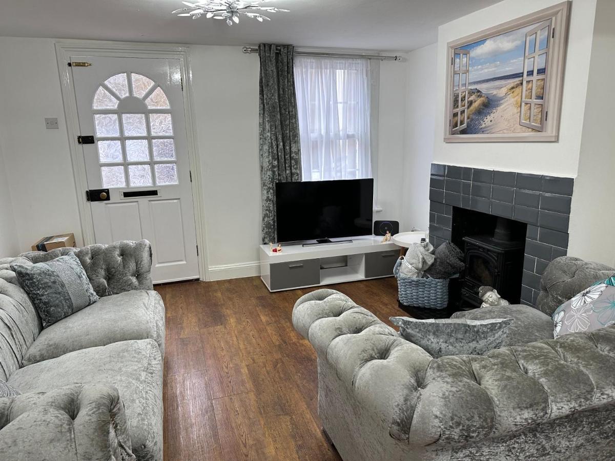 Cottage, 10 Mins Train / River Burnham-on-Crouch Extérieur photo